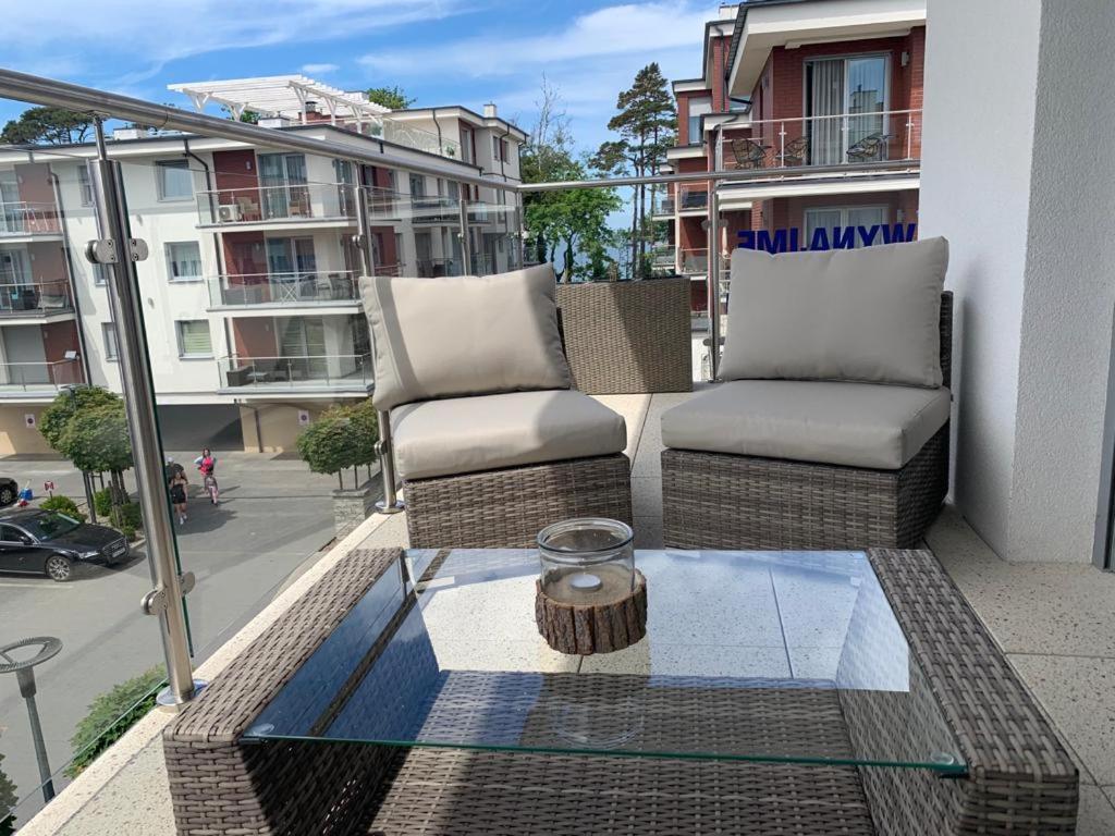 Apartament Nadmorski Z Basenem Klifowa Rewal Ngoại thất bức ảnh