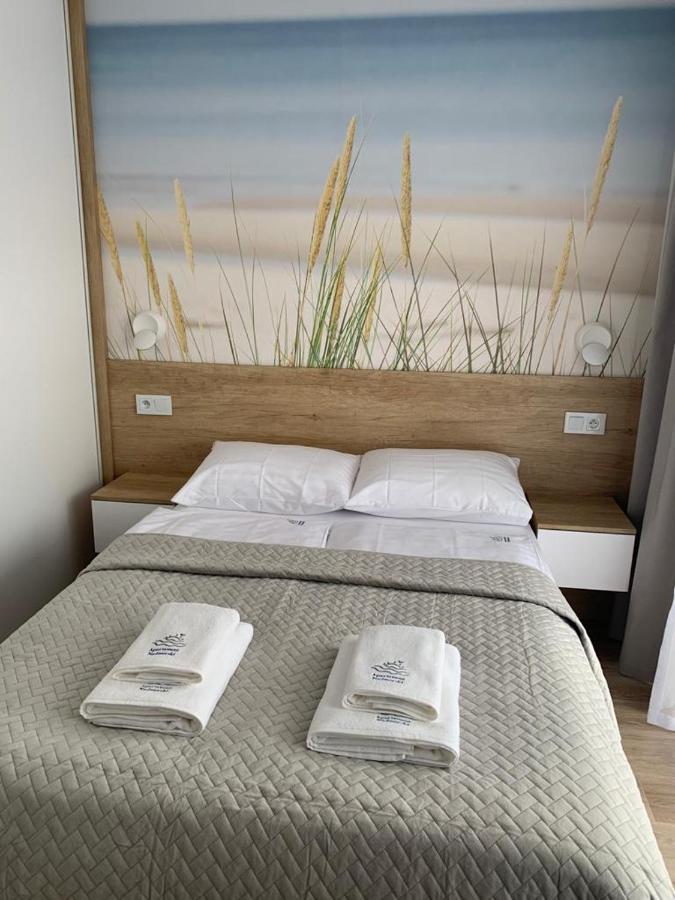 Apartament Nadmorski Z Basenem Klifowa Rewal Ngoại thất bức ảnh
